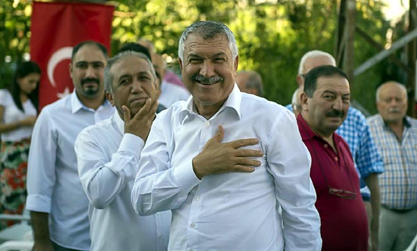 Karalar: ''Bizde yandaş yok vatandaş var''