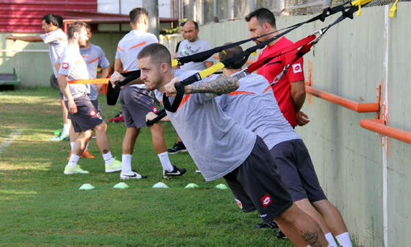 Adanaspor'da Kardemir Karabükspor hazırlıkları başladı
