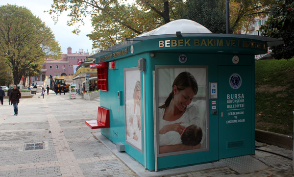 Bebek bakım ve emzirme kabinleri kurun