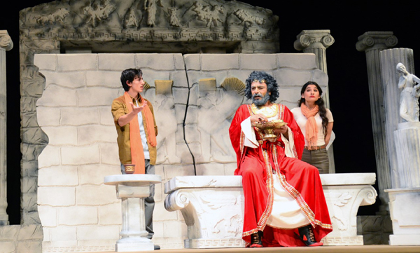 Şehir tiyatroları Adanada buluşuyor
