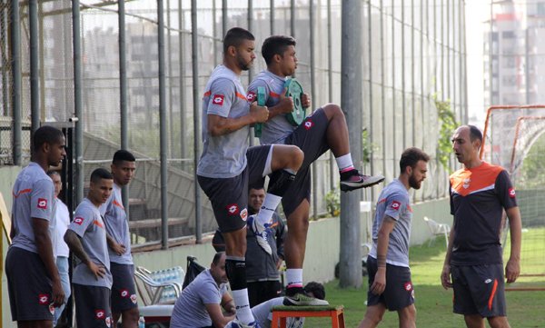 Adanaspor’da hazırlıklar sürüyor