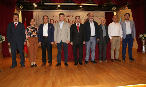 Yüreğir'de “15 Temmuz ve Demokrasi” konulu konferans 