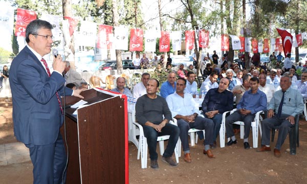 Ayhan Barut, “CHP’ye atılan bu çamur tutmaz''