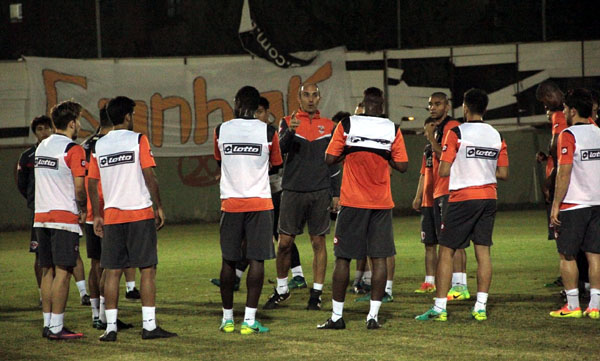 Kaplan ve Aslan kapışacak