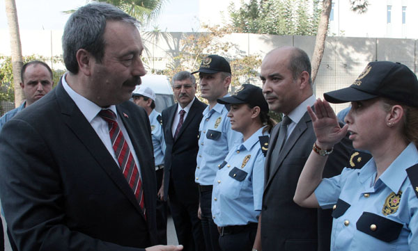 Adana Emniyet Müdürü Osman Ak, göreve başladı