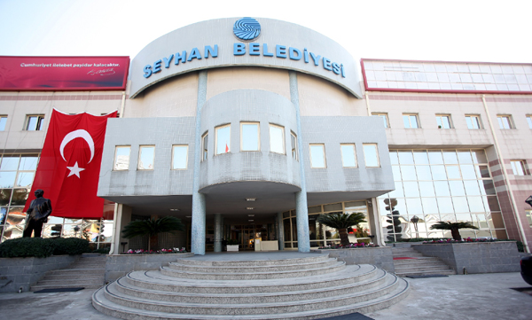 Belediye meclis üyesi istifa etti