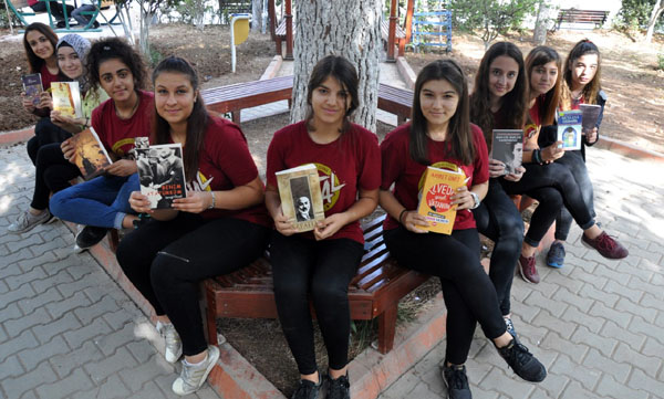 Kimi diş yaptırarak kimi halı bağışlayarak yargılanmaktan kurtuldu