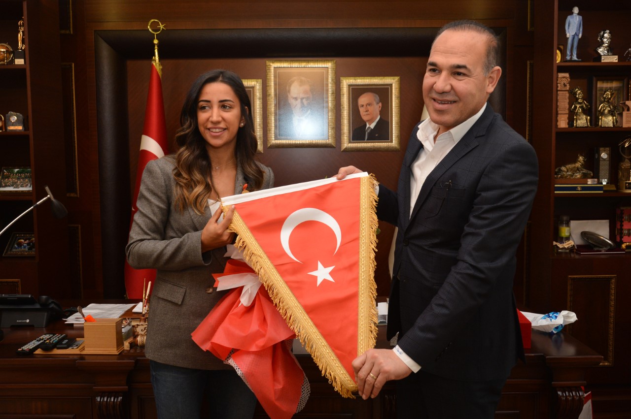 Sözlü, spora ve sporcuya destekten ödün vermiyor