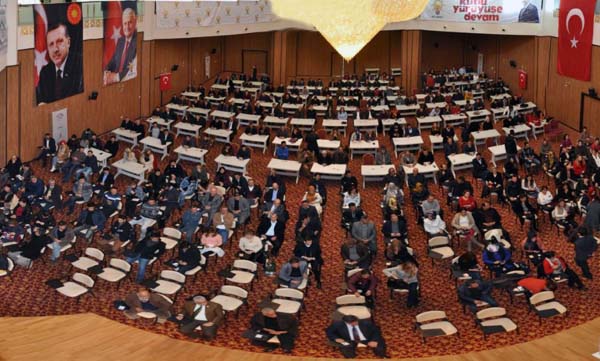 Siyaset Akademisi Sınavı Yapıldı