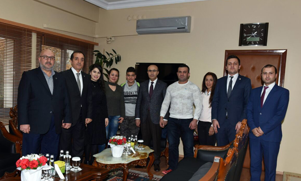 Vali Demirtaş’a “Uluslararası Göçmenler Günü” Ziyareti