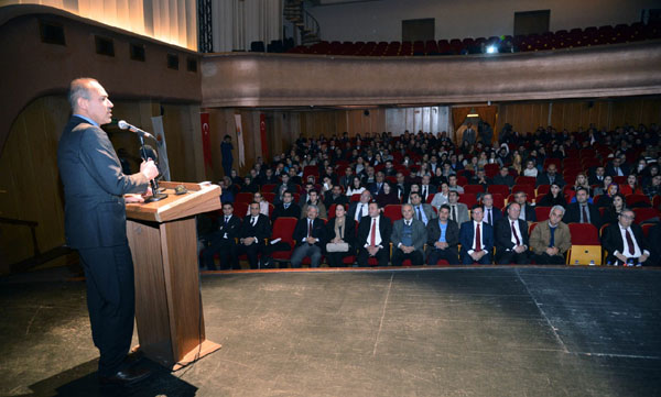 Sağlık ve tıbbi atık yönetimine siyasi ve bilimsel yaklaşım