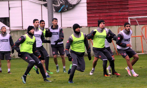 Adanaspor’da hedef lideri devirmek