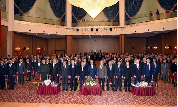 Demirtaş, “Daha güzel bir kenti, hep birlikte inşa edeceğiz”