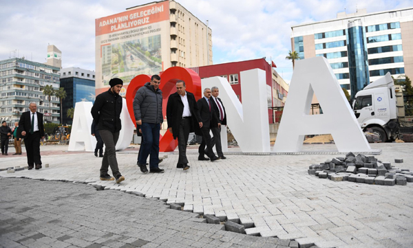 Adana’da çifte bayram