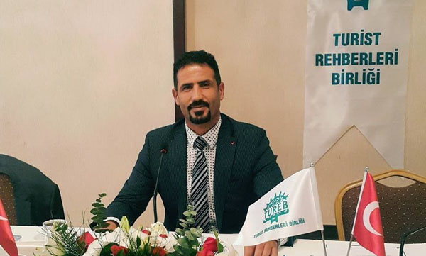 Turist rehberleri vefa bekliyor
