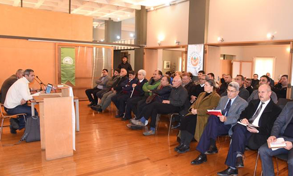 Toros Kırmızısı ve Sarıca üreticilere tanıtıldı