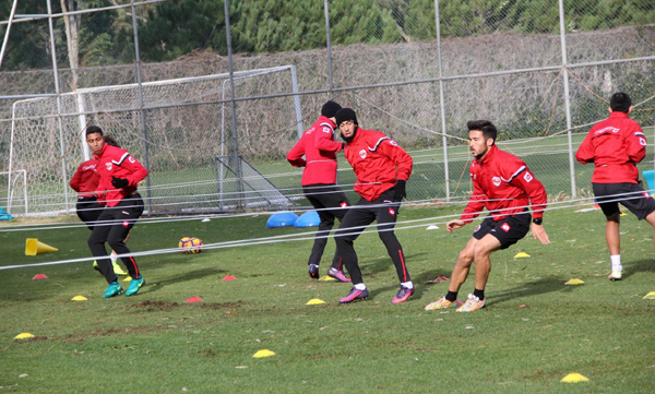 Kaplan, sıkı çalışıyor