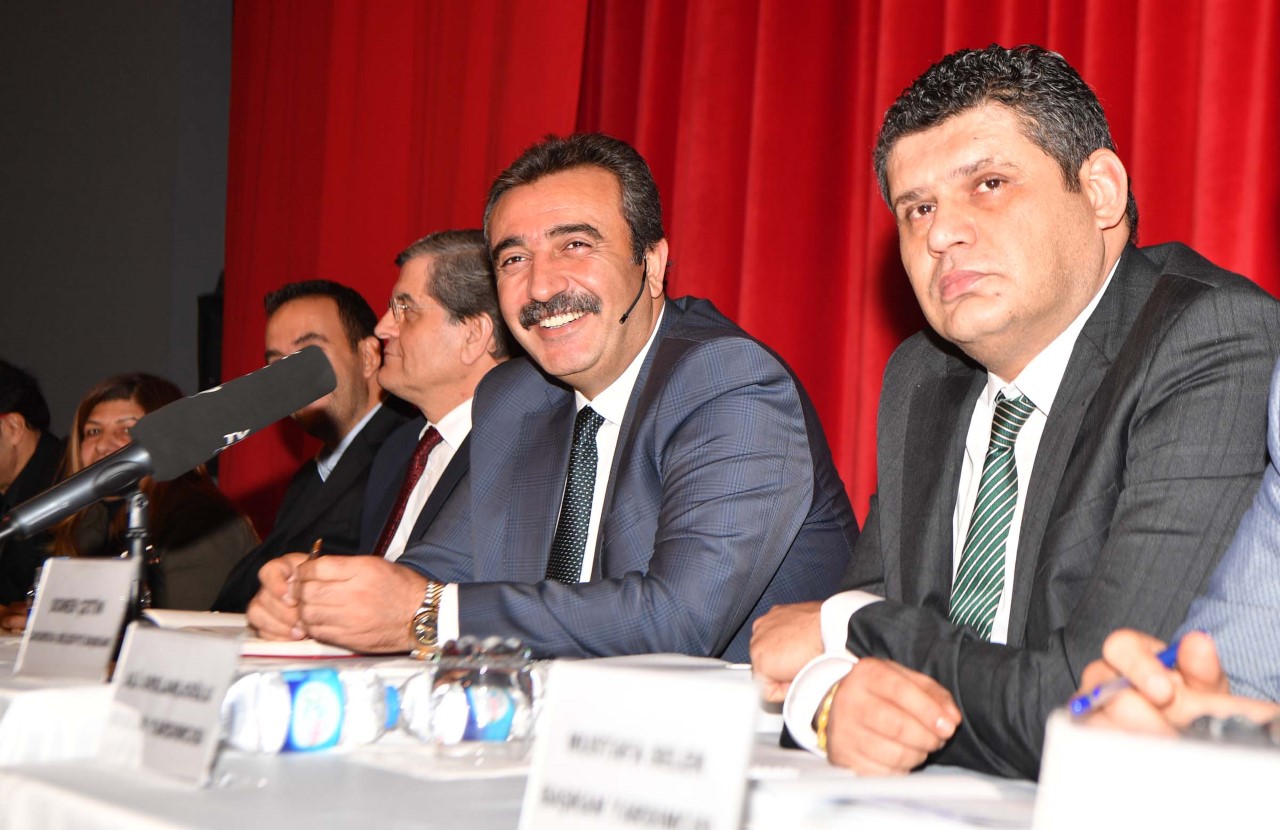 Çetin, ''Siz hizmet edin bende vermeyim''