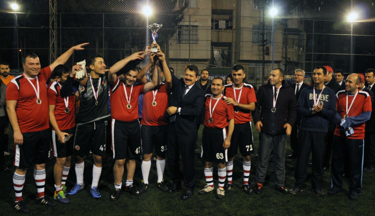 15 Temmuz şehit ve gazileri futbolla anıldı