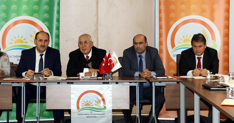 TOHUMCULUK SEKTÖRÜ MASAYA YATIRILDI