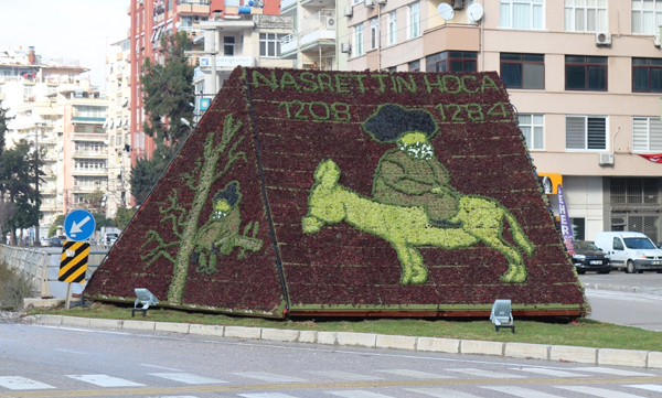 Nasrettin Hoca, Adanalıları selamlıyor!