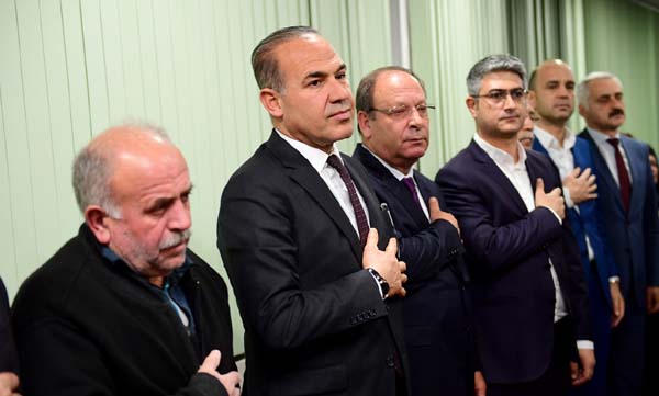 Sözlü, Yüreğir Cemevi'ni ziyaret etti