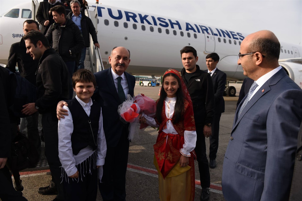 Bakan Müezzinoğlu, Adana’da