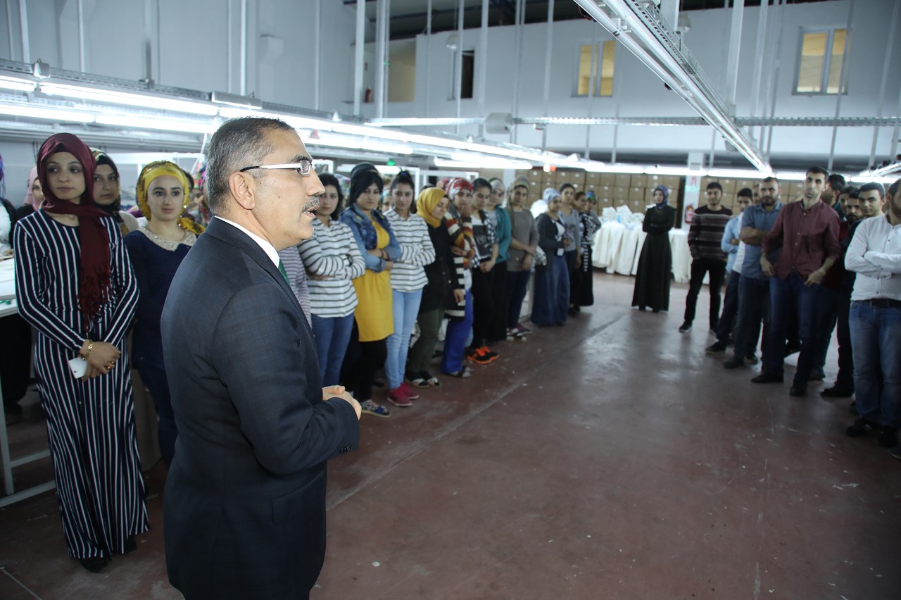 Başkan Çelikcan Tekstil İşçileriyle
