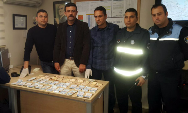 Dilencinin üzerinden 3 bin lira çıktı!