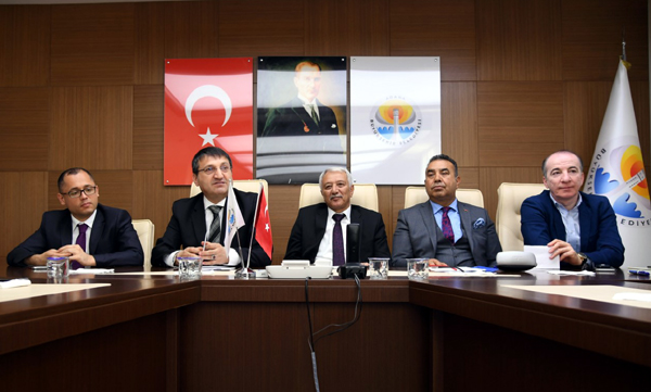 Adana'da Cumhurbaşkanı Erdoğan hazırlıkları
