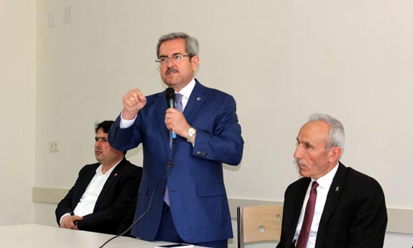 “Cumhurbaşkanlığı sistemi, Türkiye’yi dünyada marka yapacak”