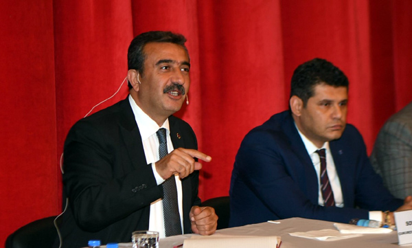 Soner Çetin, 3 yılda 7 bin kişiye iş buldu