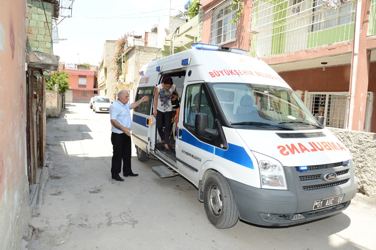 Büyükşehir ambulansları bu kez demokrasi için görev yapacak