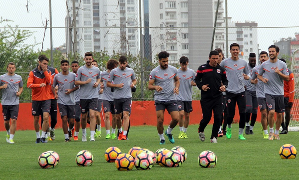 Adanaspor’da Trabzon hazırlıkları başladı
