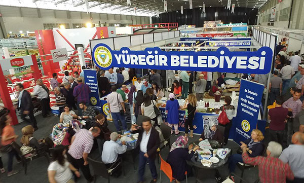 Yüreğir Belediyesi Fuara Damga Vurdu