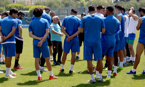 Adana Demirspor’a bir puan yetiyor