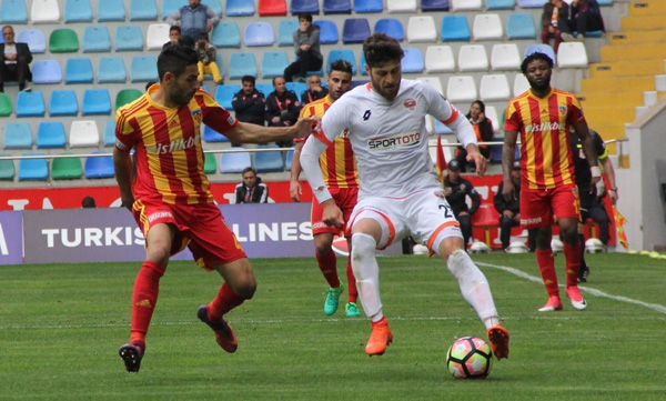 Adanaspor veda maçlarını oynuyor