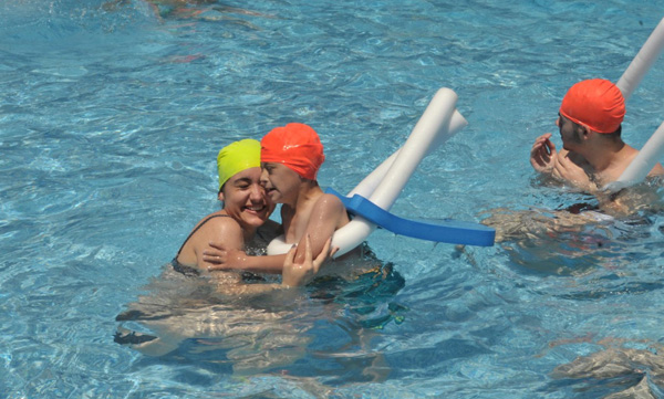 Adana'da yüzme bilmeyen kalmayacak