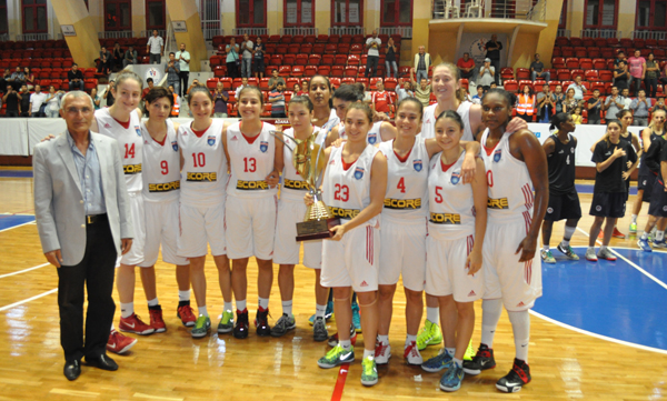 Adana Botaşspor için ayakta