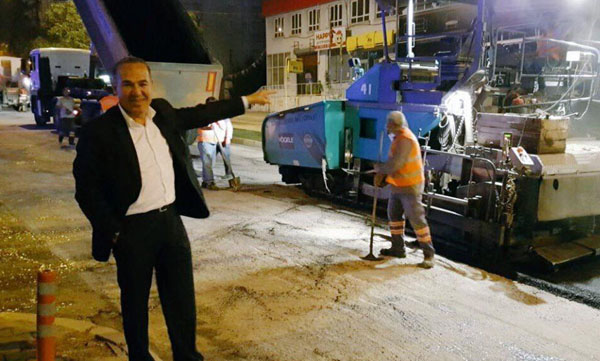 Hüseyin Sözlü, gece mesaisinde