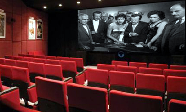 Sinema salonları arttı seyirci azaldı