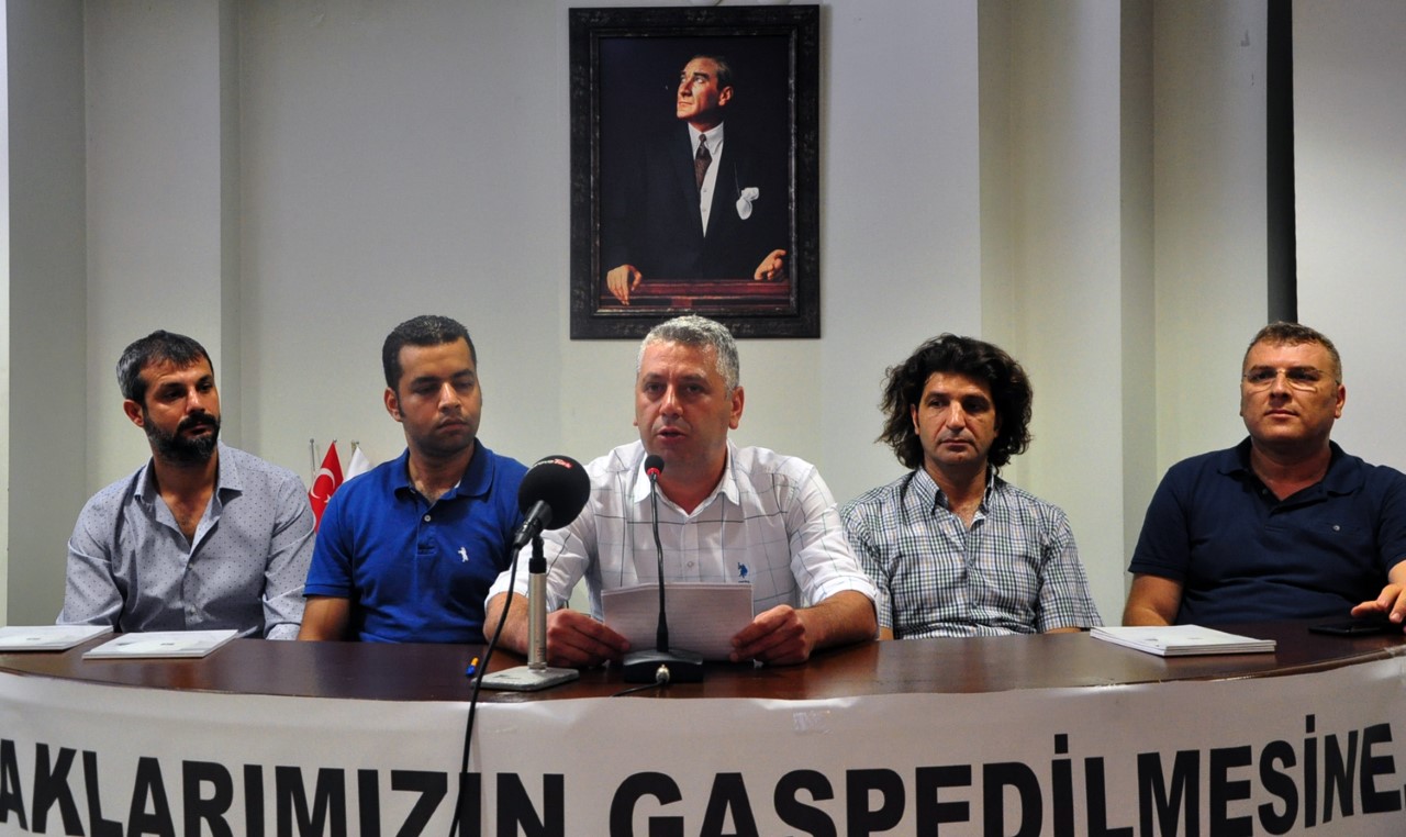 “SGK, 500 bin kişinin ekmeğiyle oynuyor”