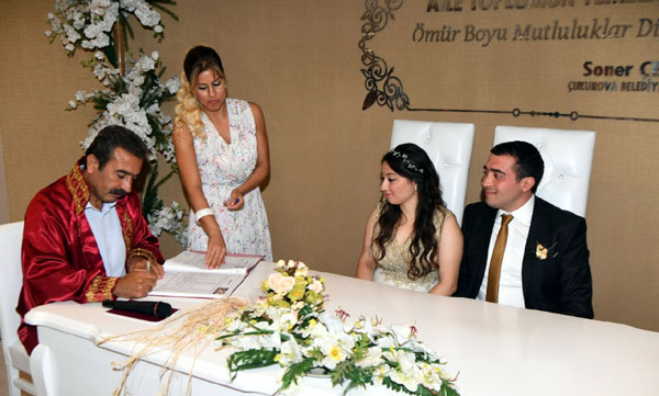 Evlenmek için bugünü beklediler