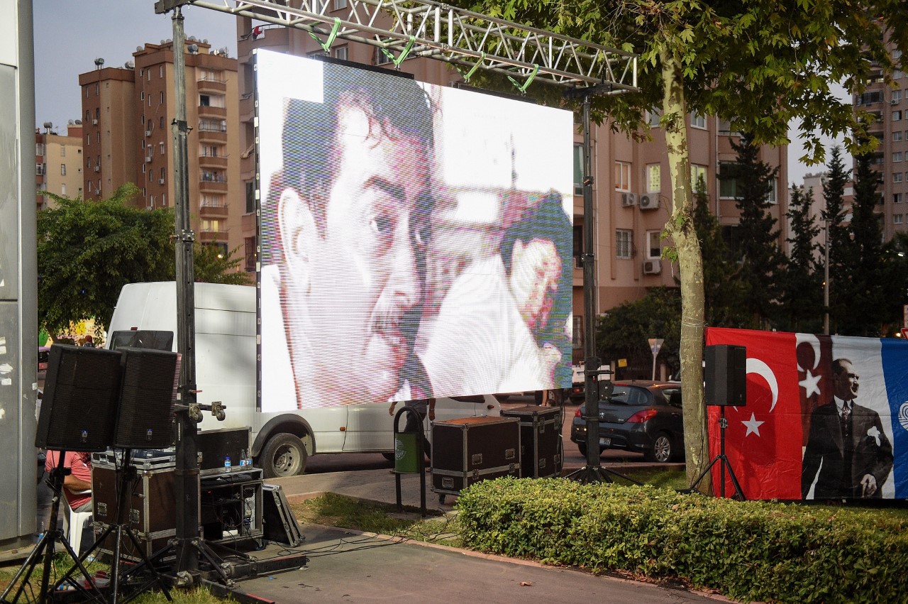 Seyhan’da ''Yazlık Sinema'' uygulaması