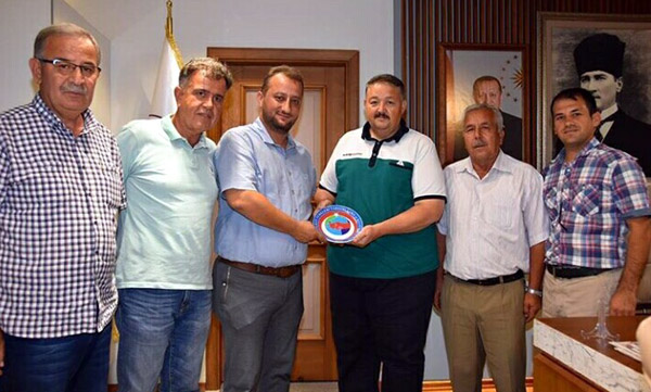 BALKAN TÜRKLERİNDEN BOYDAK’A ZİYARET