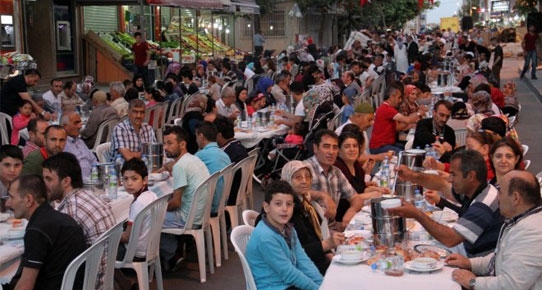 Cenaze yemekleri tartışması