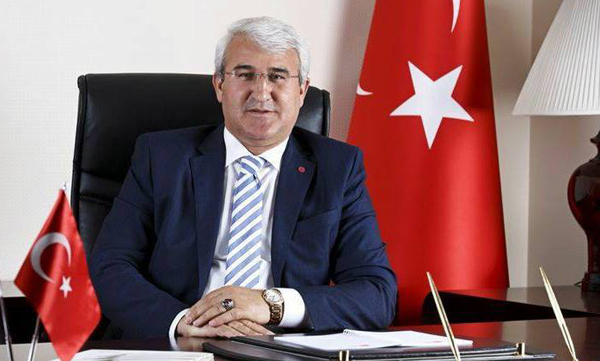 Orhan İlhan, ''Projelerimizle geliyoruz''