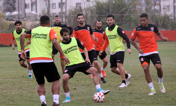 Kaplan İzmir yolcusu