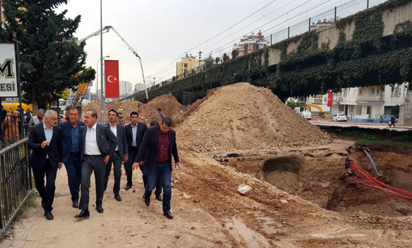 Sözlü’den Alparslan Türkeş Bulvarı’nda yerinde inceleme
