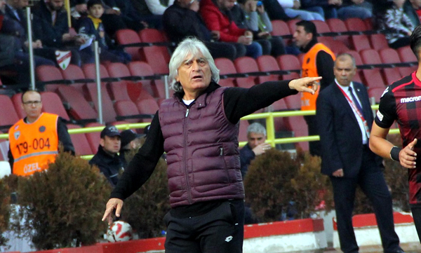 Kemal Kılıç istifa etti